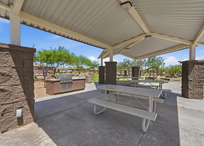 4br Fire Pit Pickleball Basketball Outdoor Amenities *