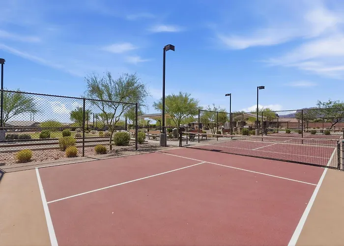4br Fire Pit Pickleball Basketball Outdoor Amenities Holiday home