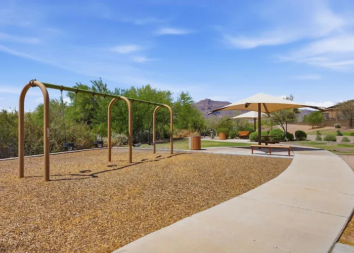 4br Fire Pit Pickleball Basketball Outdoor Amenities Holiday home *